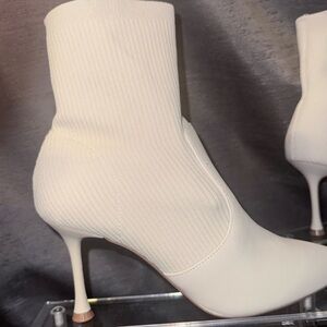 Aldo stiletto heels new never worn size 7.5